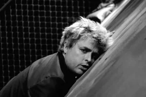 Lirik Lagu Dilemma – Green Day
